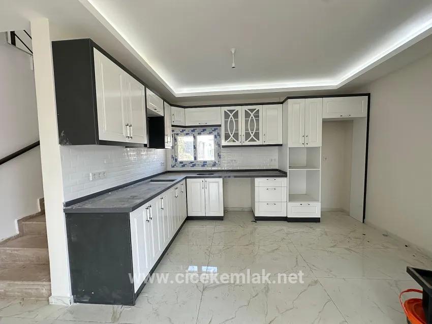 İzmir Seferihisar Doğanbey'de Satılık Müstakil 3+1 Villa Translates To Izmir Seferihisar Doğanbey Independent 3+1 Villa For Sale