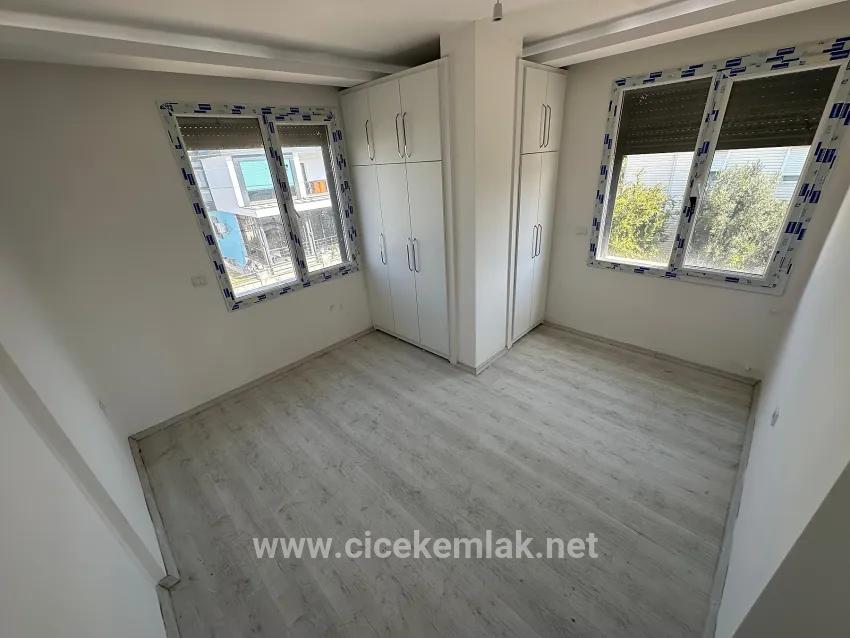 İzmir Seferihisar Doğanbey'de Satılık Müstakil 3+1 Villa Translates To Izmir Seferihisar Doğanbey Independent 3+1 Villa For Sale
