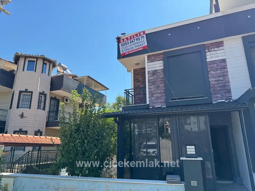 İzmir Seferihisar Atatürk Neighbourhood Fully Furnished 2+1 Villa For Sale