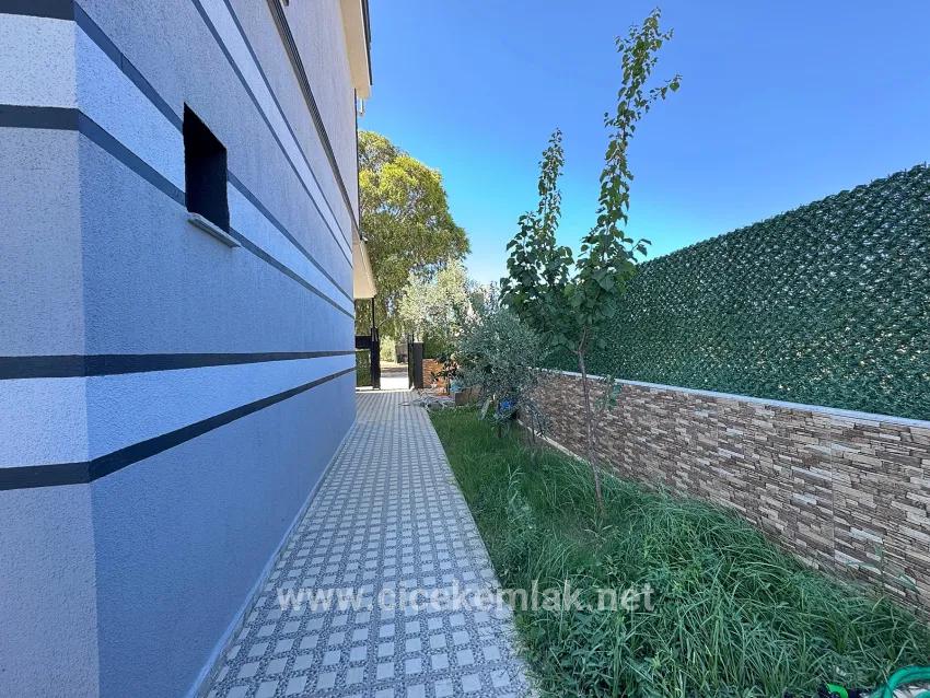 İzmir Seferihisar Doğanbey'de For Sale Pool 3+1 Villa