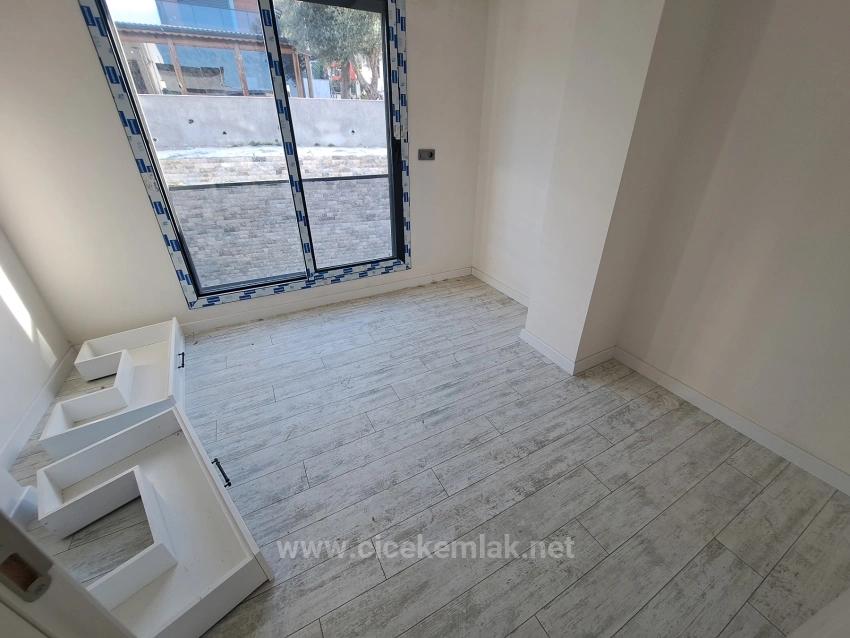 2+1 Villa For Sale In Izmir Seferihisar Ürkmez