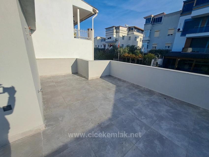 2+1 Villa For Sale In Izmir Seferihisar Ürkmez