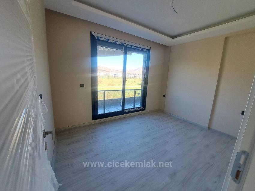 3+1 Villa For Sale In Doğanbey, Seferihisar, İzmir