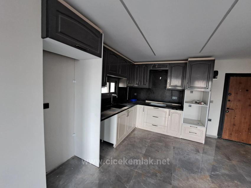 3+1 Villa For Sale In Izmir Seferihisar Akarca