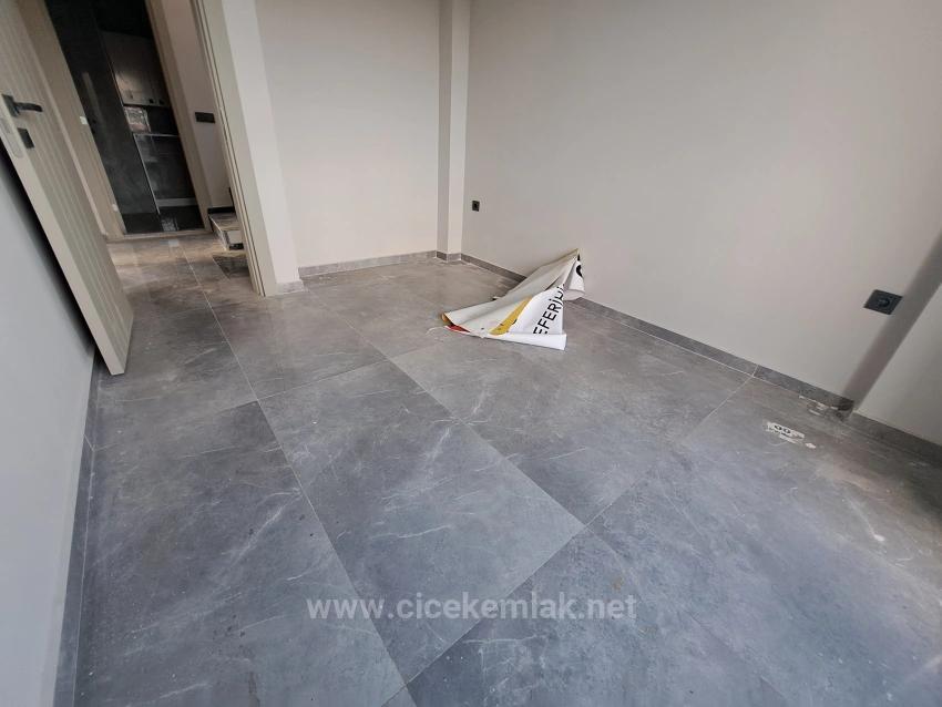 3+1 Villa For Sale In Izmir Seferihisar Akarca