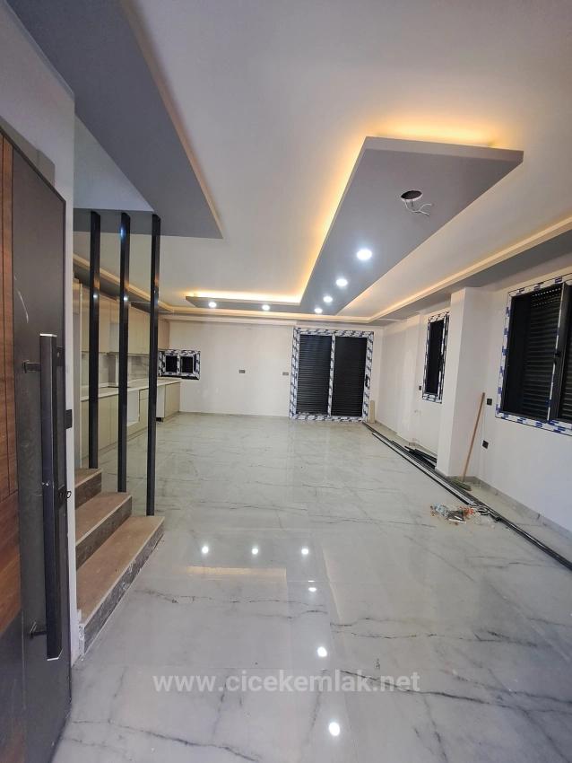 3+1 Villa For Sale In Doğanbey, Seferihisar, İzmir