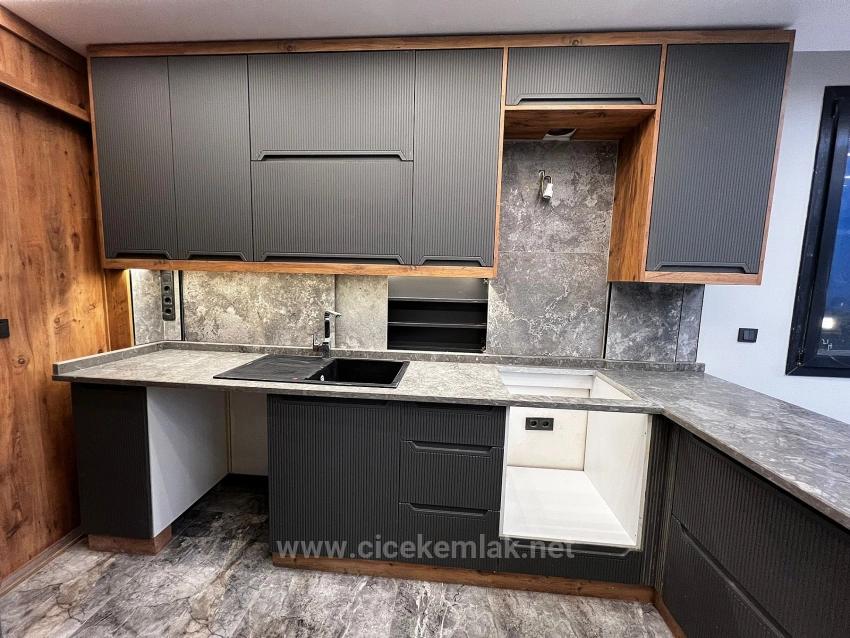 4+1 Villa For Sale In Izmir Seferihisar Atatürk District