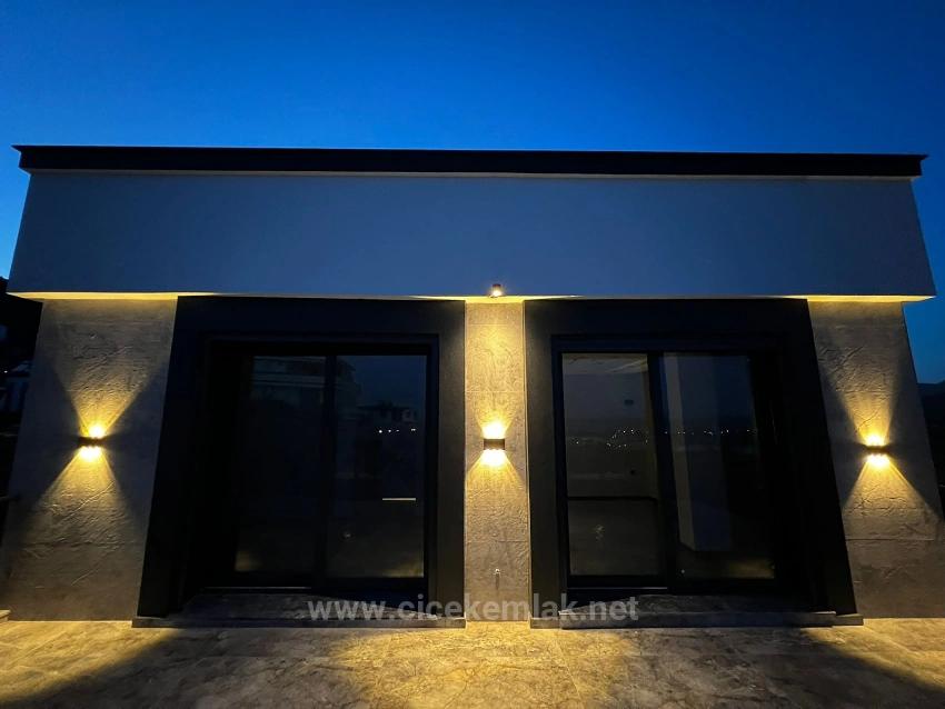 4+1 Villa For Sale In Izmir Seferihisar Atatürk District