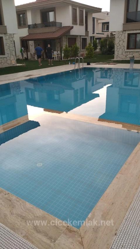 3+1 Villa For Sale In İzmir Seferihisar Doğanbey