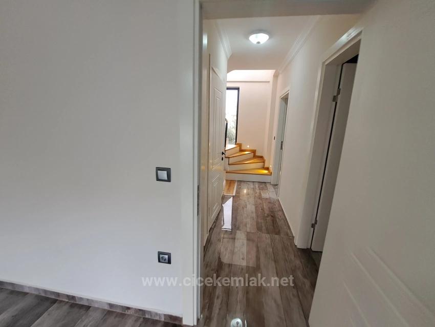 3+1 Villa For Sale In Izmir Seferihisar Doganbey