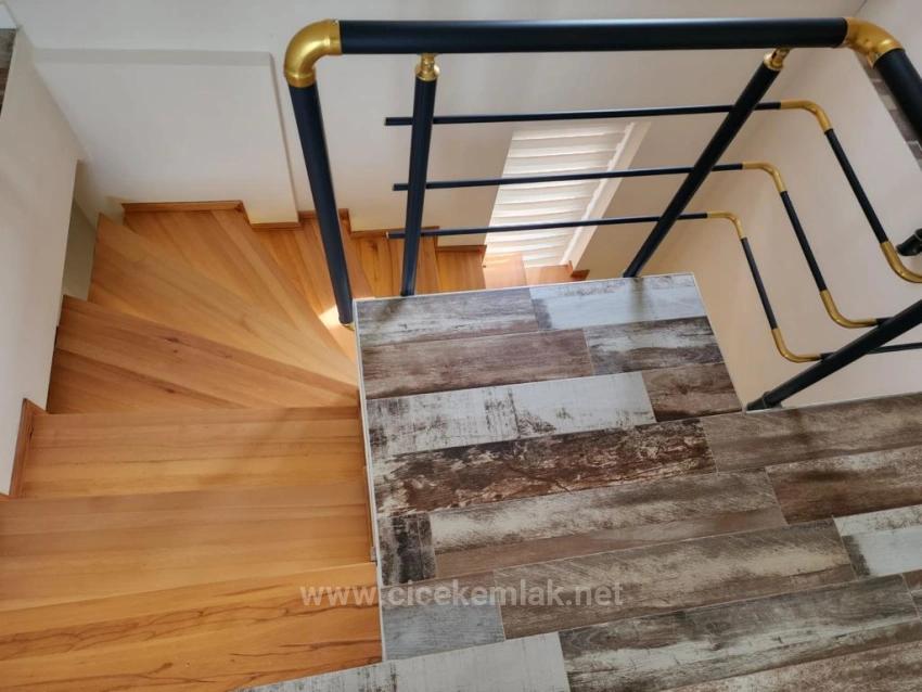 4+1 Villa For Sale In Doğanbey, Seferihisar, İzmir