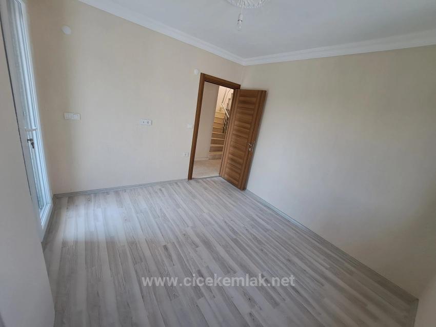 3+1 Villa For Sale In Doğanbey, Seferihisar, İzmir