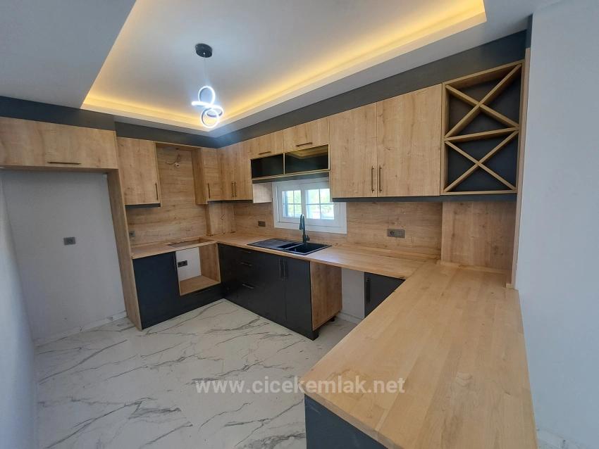 3+1 Villa For Sale In Doğanbey, Seferihisar, İzmir