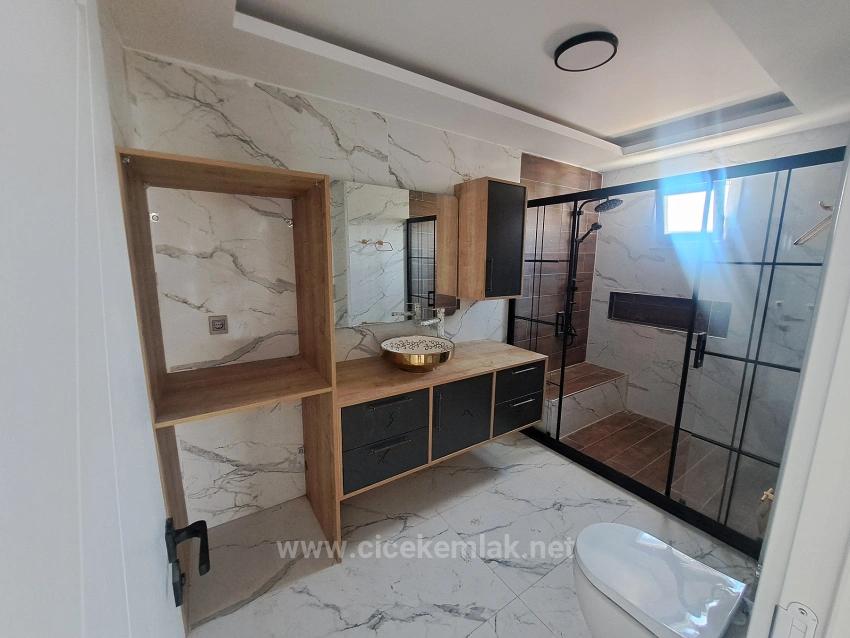 3+1 Villa For Sale In Doğanbey, Seferihisar, İzmir
