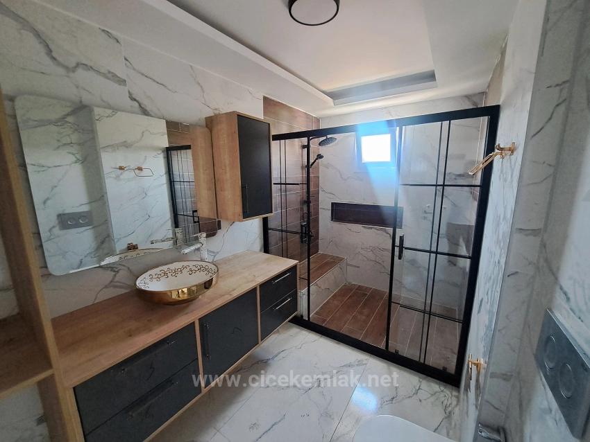 3+1 Villa For Sale In Doğanbey, Seferihisar, İzmir
