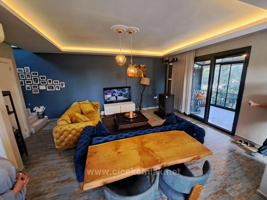 3+1 Villa For Sale In İzmir Seferihisar Doğanbey