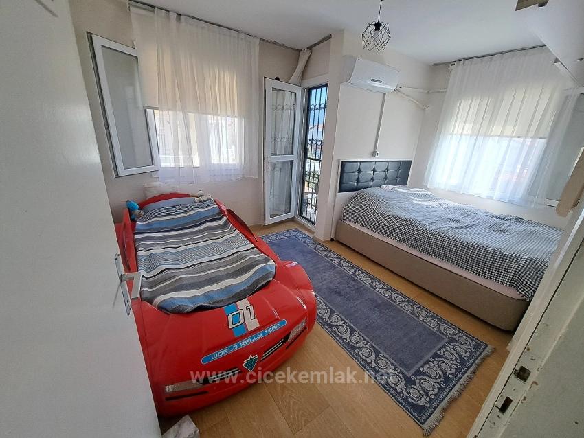 2+1 Flat For Sale In Izmir Menderes Gumuldur 50 Meters From The Sea