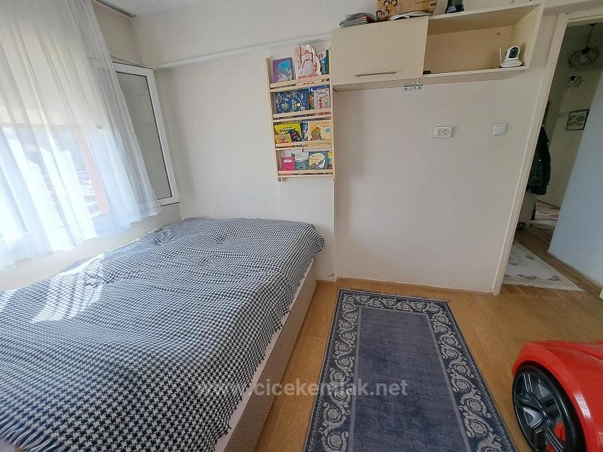 2+1 Flat For Sale In Izmir Menderes Gumuldur 50 Meters From The Sea