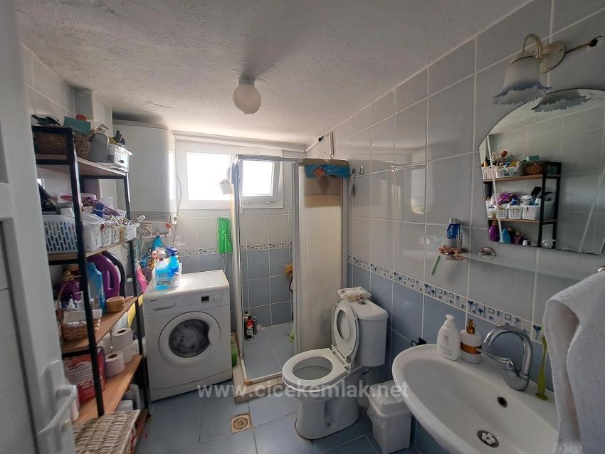 2+1 Flat For Sale In Izmir Menderes Gumuldur 50 Meters From The Sea