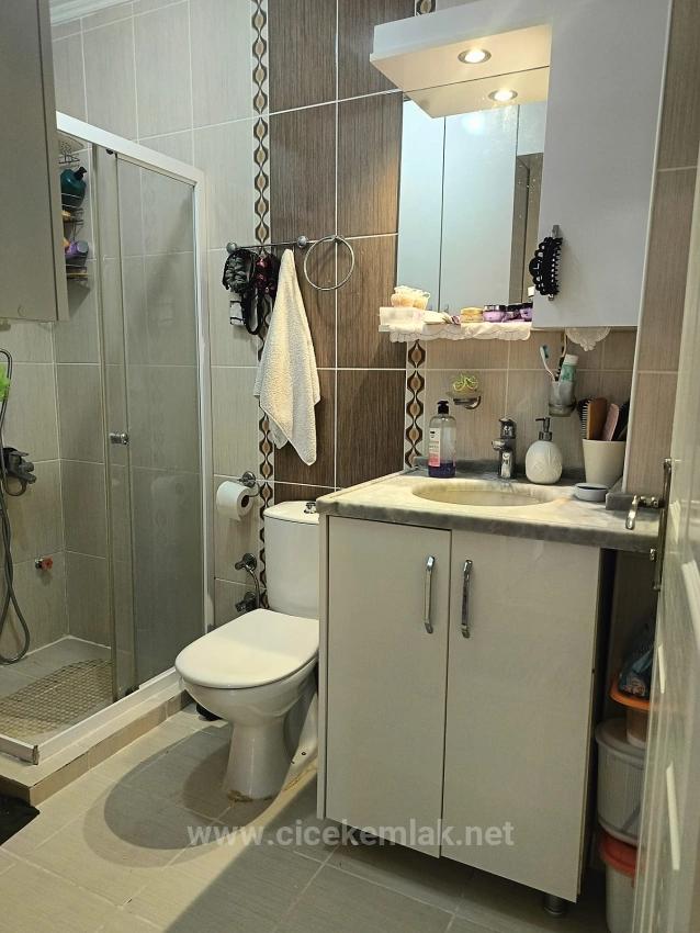 2+1 Apartment With Garden For Sale In Izmir Seferihisar Ürkmez Center