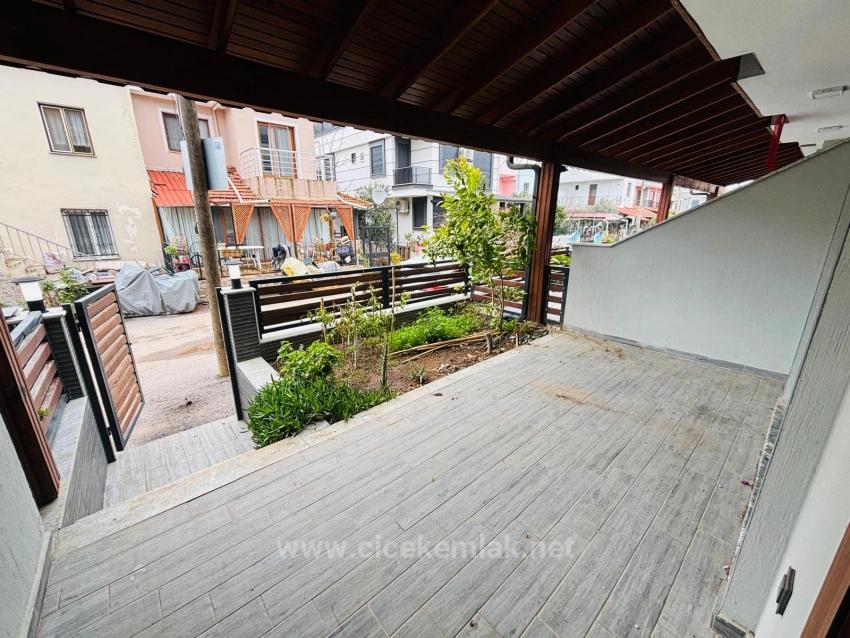 3+1 Villa For Sale In Doğanbey, Seferihisar, İzmir