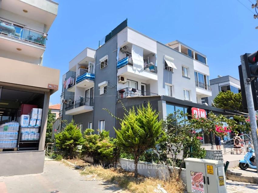 2+1 Apartment For Sale In Ürkmez Center, Seferihisar, İzmir, Just 150 Meters From The Sea.