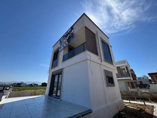 2+1 Detached Villa For Sale In Doğanbey, Seferihisar, İzmir