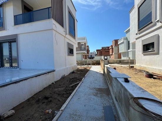 2+1 Detached Villa For Sale In Doğanbey, Seferihisar, İzmir