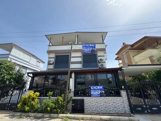 3+1 Villa For Sale In Doğanbey, Seferihisar, İzmir