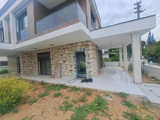 3+1 Villa For Sale In Doğanbey, Seferihisar, İzmir