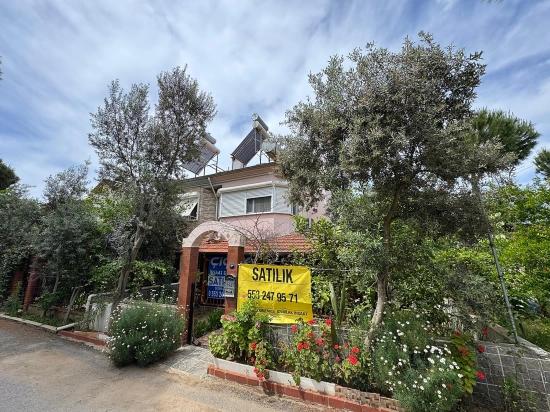 3+1 Villa For Sale In Doğanbey, Seferihisar, İzmir