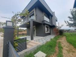 3+1 Bedroom Villa For Sale in Atatürk Nbh. Seferihisar Doğanbey - 200 m²