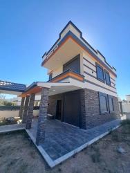 Для Продажи Вилла 3+1 в Payamlı Seferihisar Doğanbey - 204 m²