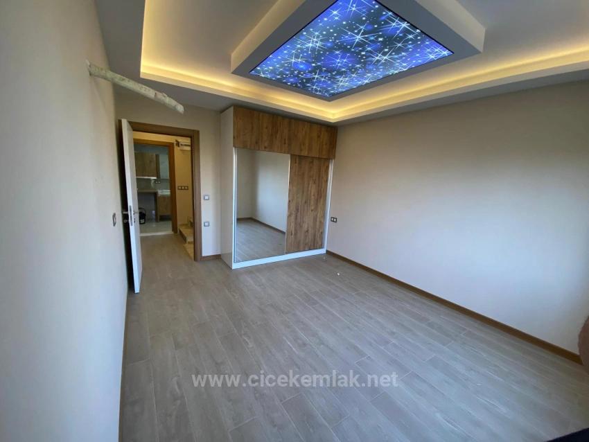 İzmir Seferihisar Merkez De Satılık 3+1 Villa