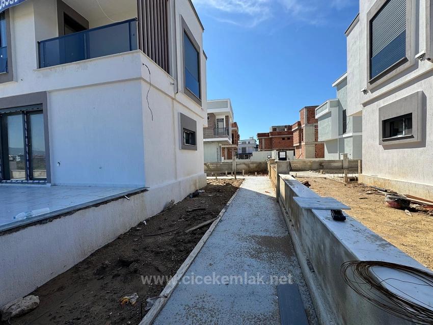 İzmir Seferihisar Doğanbey De Satılık 2+1 Müstakil Villa
