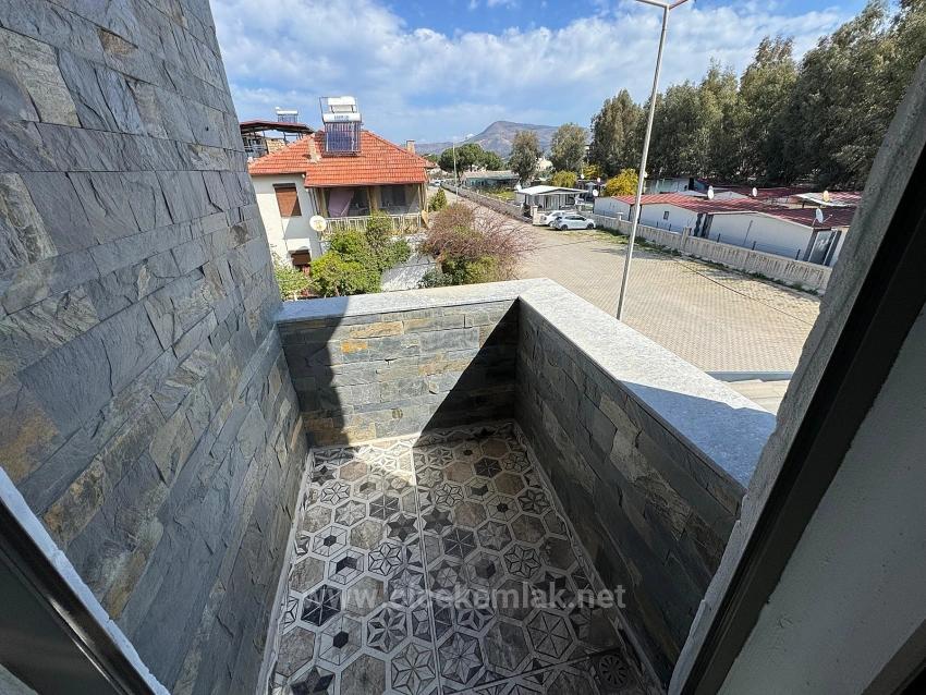 İzmir Seferihisar Ürkmez Merkez De Denize Sadece 40 Metre Satılık 3+1 Villa