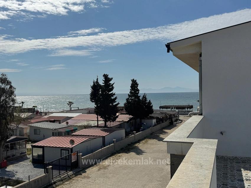 İzmir Seferihisar Ürkmez Merkez De Denize Sadece 40 Metre Satılık 3+1 Villa