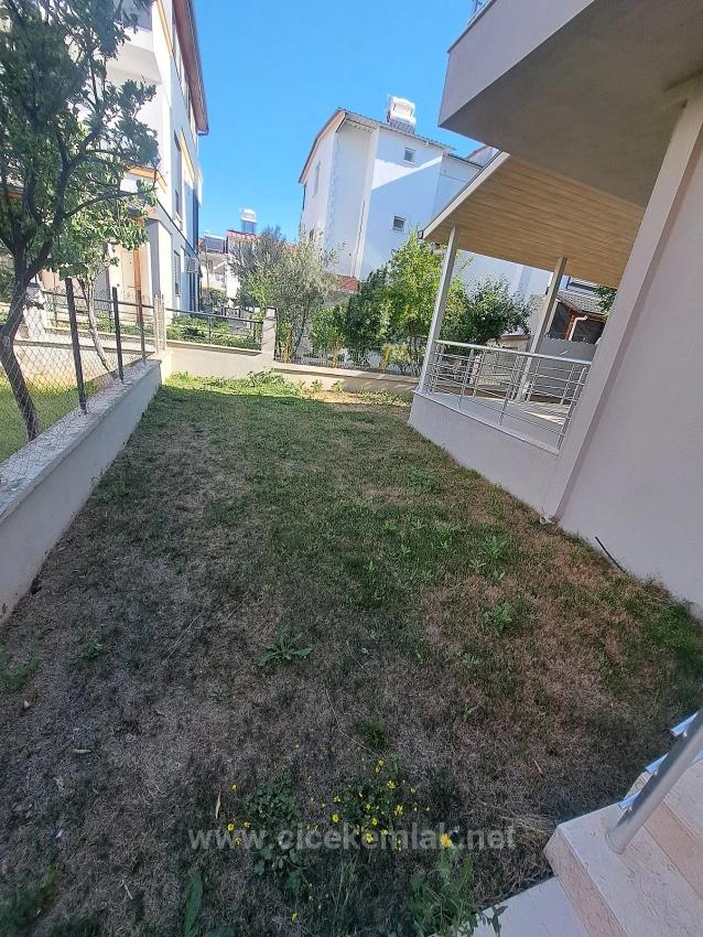 İzmir Seferihisar Doğanbey De Satılık 2+1 Villa