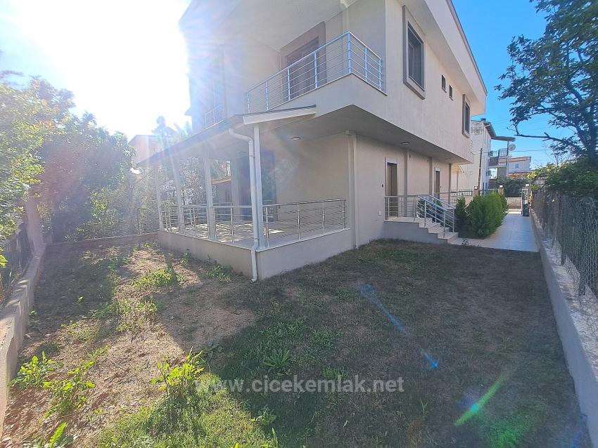 İzmir Seferihisar Doğanbey De Satılık 2+1 Villa