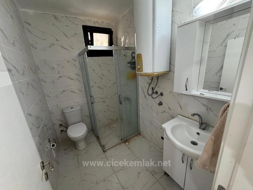 İzmir Seferihisar Ürkmez De Satılık 1+1 Daire Denize 60 Metre