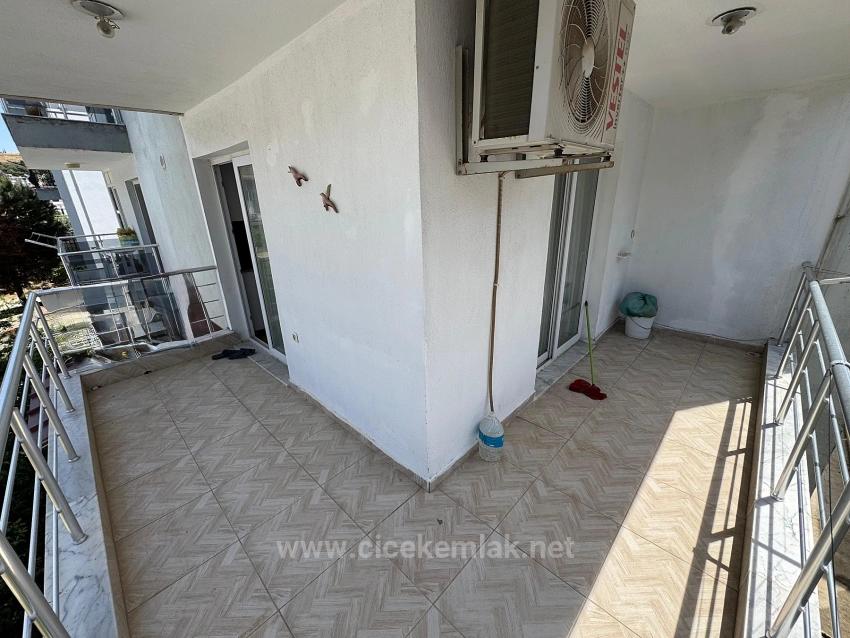 İzmir Seferihisar Ürkmez Merkez De Satılık 2+1 Daire