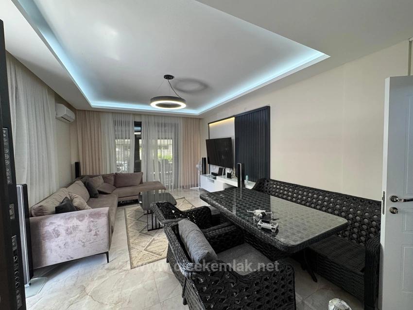 İzmir Seferihisar Doğanbey De Satılık 3+1 Villa