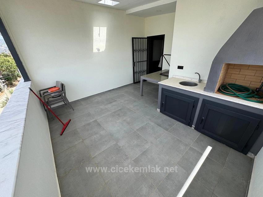 İzmir Seferihisar Doğanbey De Satılık 3+1 Villa