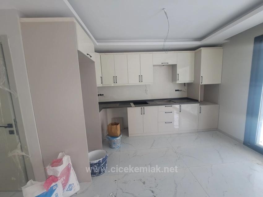 İzmir Seferihisar Doğanbey De Satılık 3+1 Villa