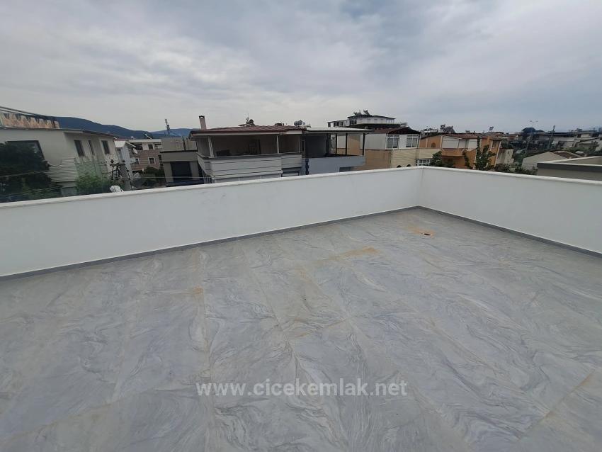 İzmir Seferihisar Doğanbey De Satılık 3+1 Villa
