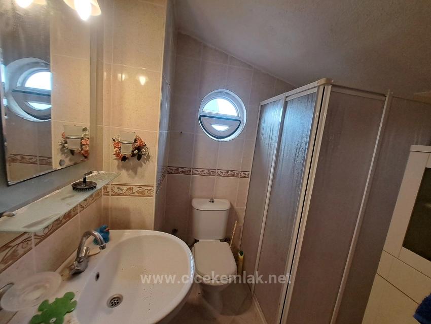 İzmir Seferihisar Doğanbey De Satılık 4+1 Havuzlu Site İcerisinde Villa