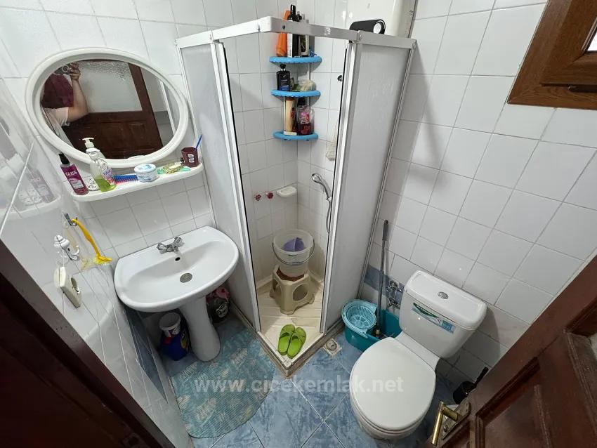 İzmir Seferihisar Ürkmez Merkez De Denize Sadece 50 Metre Mesafede Satılık 2+1 Daire