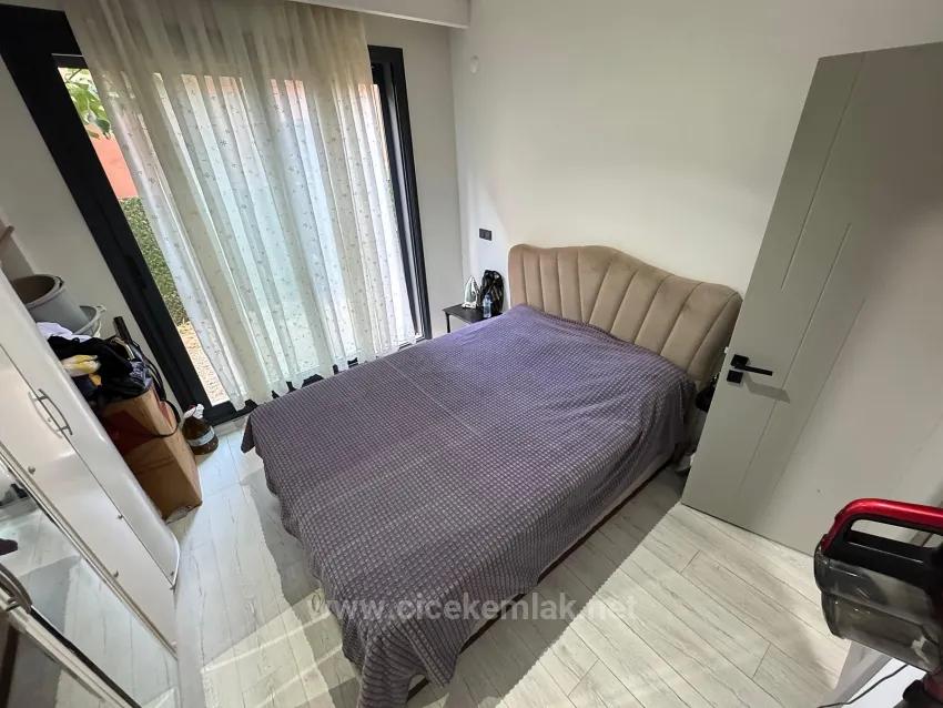 İzmir Seferihisar Ürkmez Merkez'de Satılık 2+1 Daire