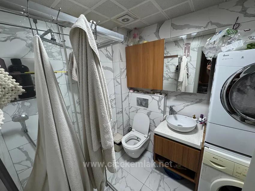 İzmir Seferihisar Ürkmez Merkez'de Satılık 2+1 Daire