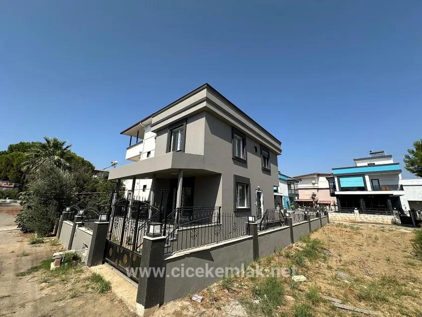 İzmir Seferihisar Doğanbey'de Satılık Müstakil 3+1 Villa